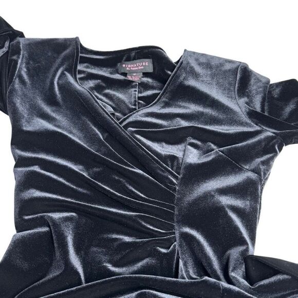 Signature by Robbie Bee vintage black long sleeve velvet evening dress size 4 pe - Picture 7 of 9